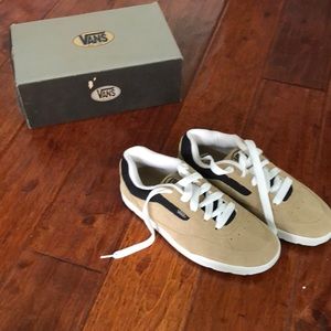 VINTAGE VANS!